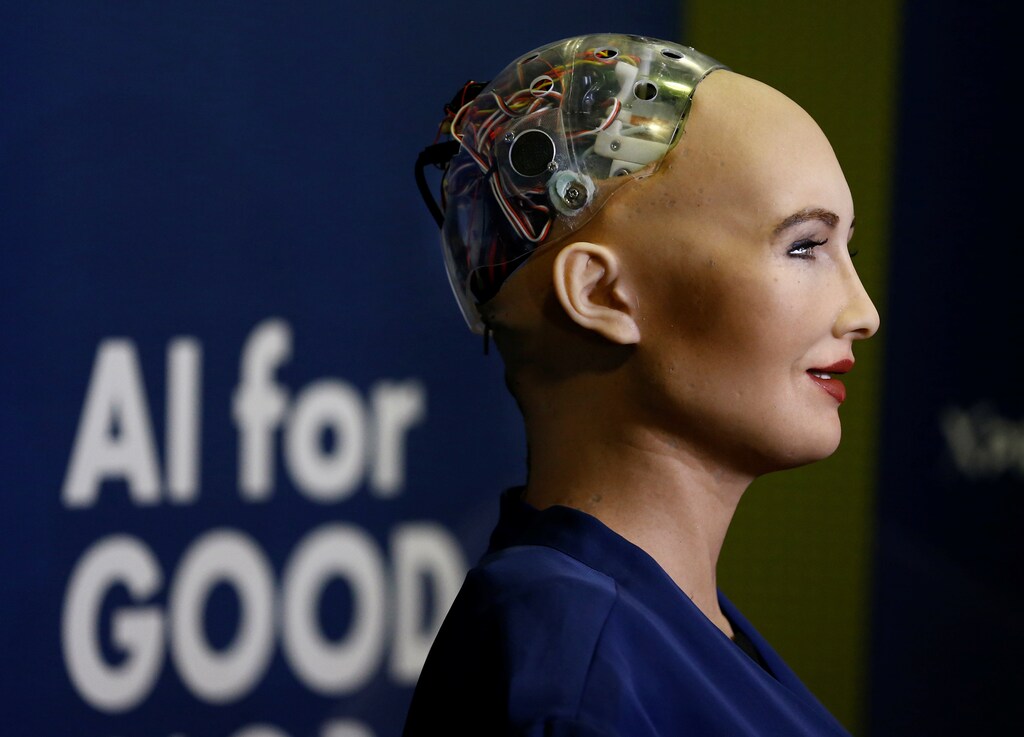 Sophia, a robot integrating the latest technologies and artificial intelligence developed by Hanson Robotics is pictured during a presentation at the "AI for Good" Global Summit at the International Telecommunication Union (ITU) in Geneva, Switzerland June 7, 2017. REUTERS/Denis Balibouse - RTX39EVV