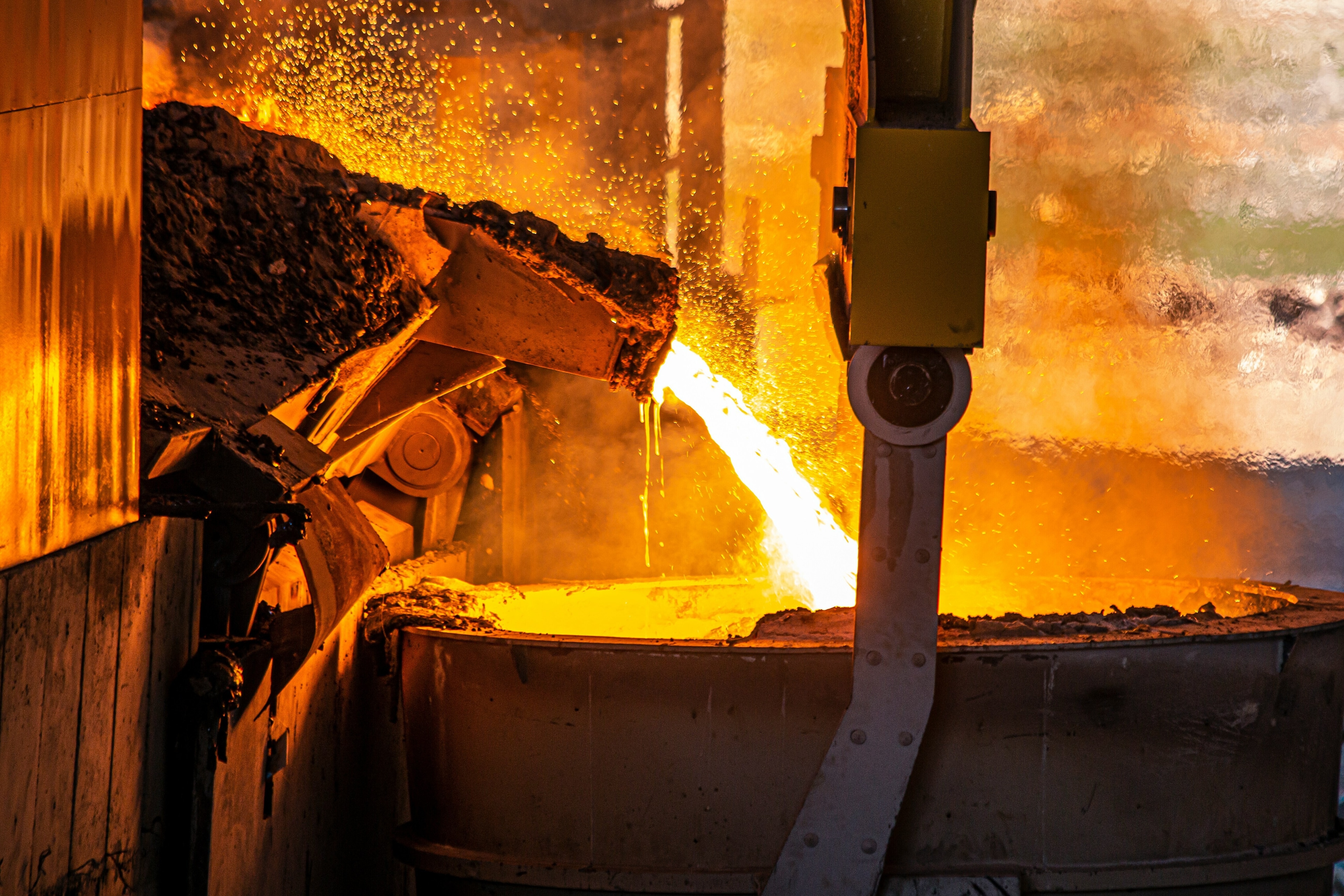 The steel industry is a major contributor to global carbon dioxide emissions.