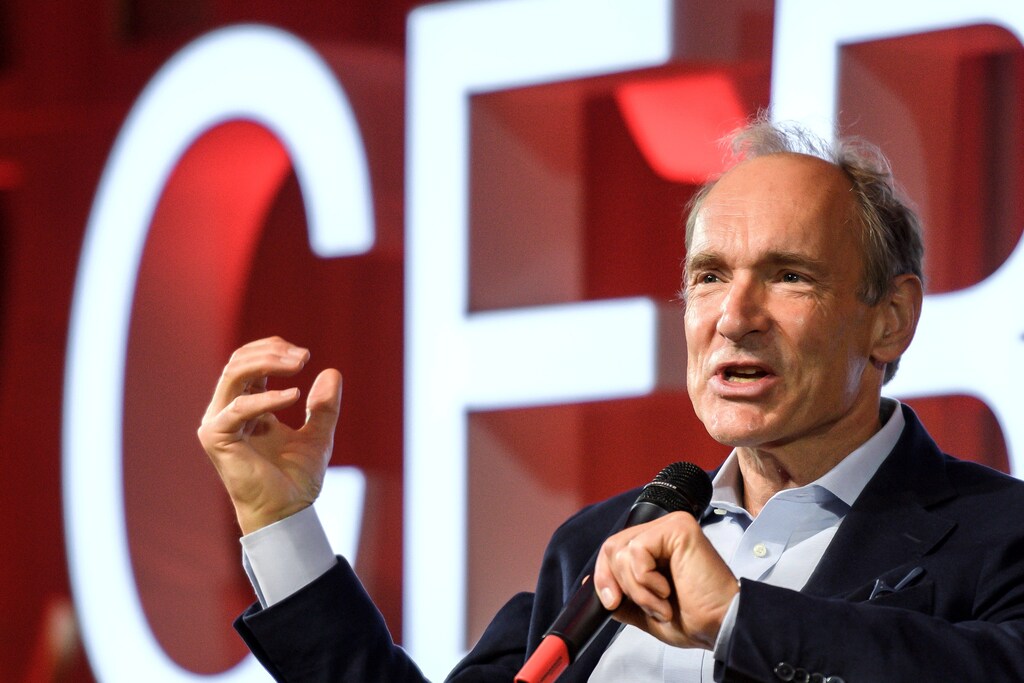 World Wide Web inventor Tim Berners-Lee delivers a speech during an event marking 30 years of World Wide Web, on March 12, 2019 at the CERN in Meyrin near Geneva, Switzerland. Fabrice Coffrini/Pool via REUTERS - RC1EB2A7A4F0