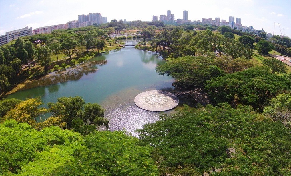 A restored naturalised stream runs through Bishan-Ang Mo Kio Park in Singapore’s City in Nature, providing numerous nature-based benefits and ecosystem services.