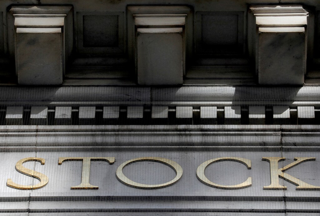 Top economy stories: Bank of England warning on regulation; Deforestation funding; UK inflation hits 40-year high.