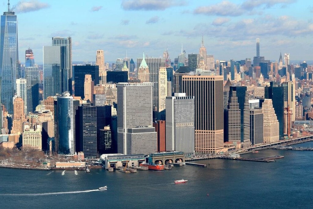 A cityscape highlighting the importance of being sustainable.