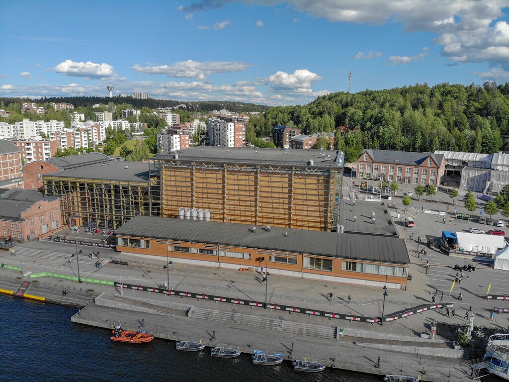 Lahti has already cut emissions by 64% and is on track to meet its goal of carbon neutral city by 2025.