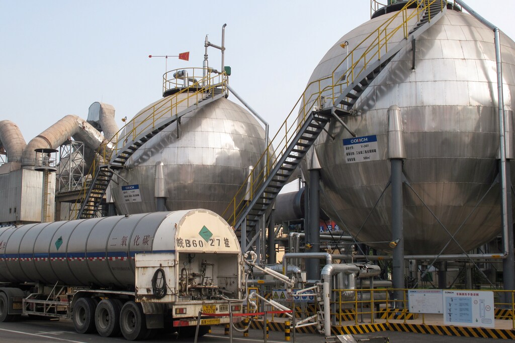 Carbon dioxide storage tanks are seen at a cement plant and carbon capture facility in Wuhu, Anhui province, China September 11, 2019. Picture taken September 11, 2019. REUTERS/David Stanway - RC185DB5B900