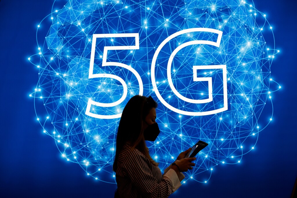 The technology foundation needed for digital transformation is being shaped by the convergence of ultrafast 5G.