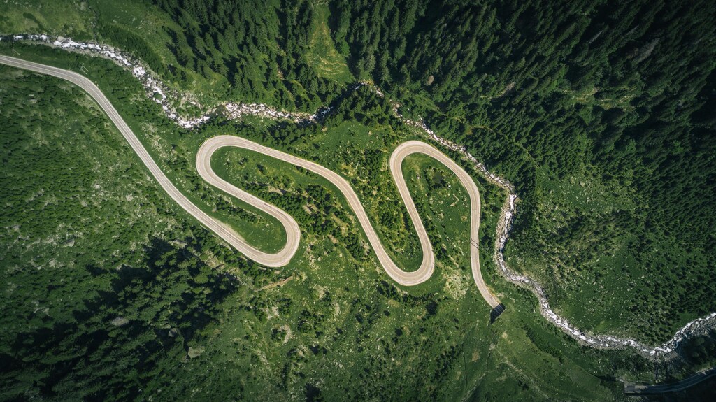 Creating a collaborative roadmap between companies while involving the public sector can give a new competitive advantage to the region and will help accelerate the transformation and responsible growth of industries.