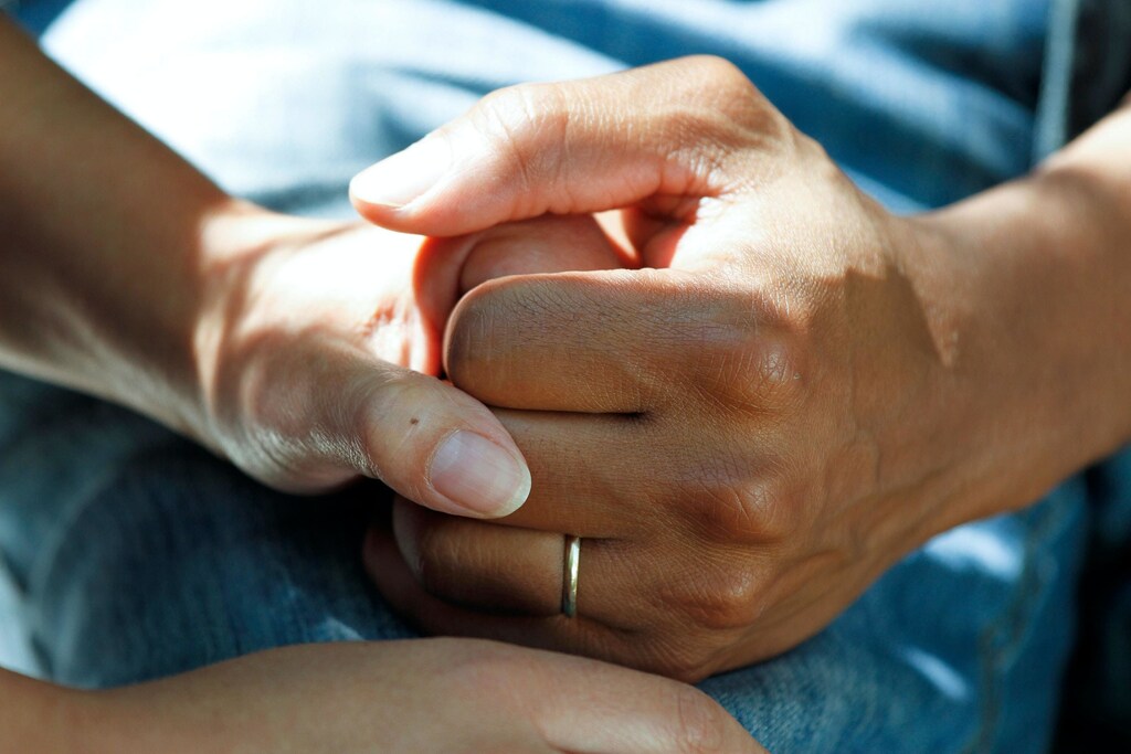 cancer affects disadvantaged groups