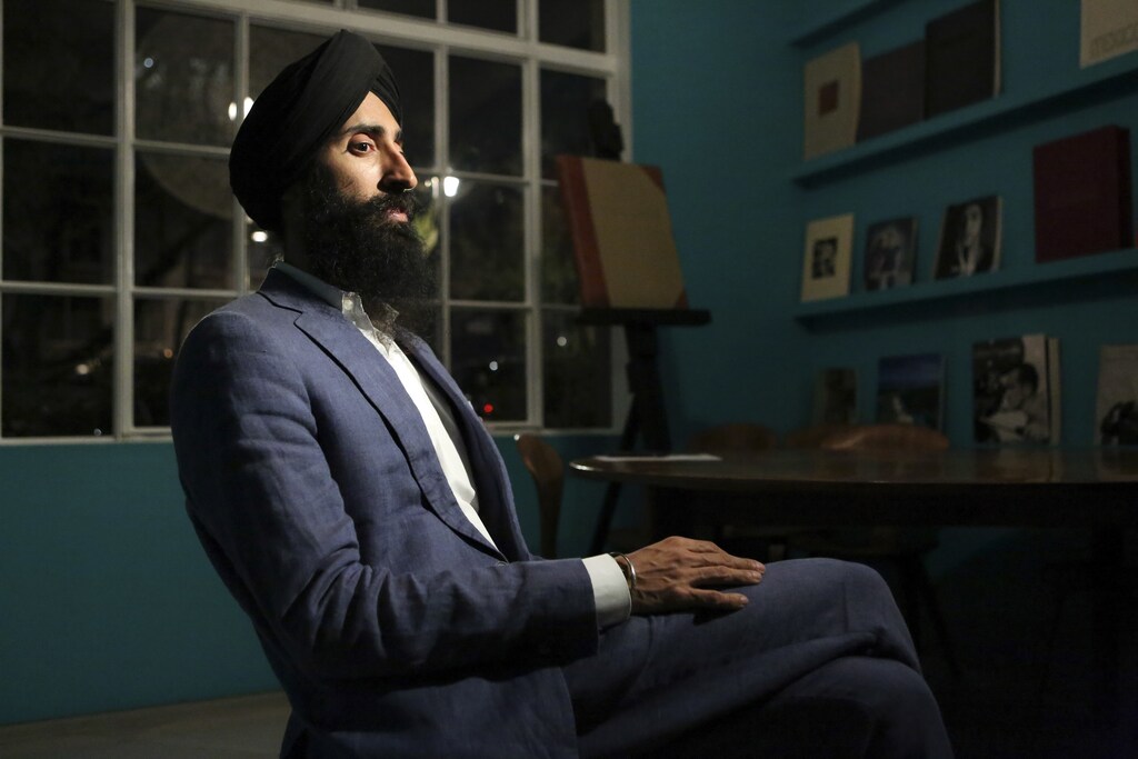 Actor and designer Waris Ahluwalia attends an interview with Reuters in Mexico City, Mexico, February 9, 2016. Aeromexico has issued a directive to its staff stressing respect for actor Waris Ahluwalia and others who wear religious headwear after he was barred from flying on the airline out of refusal to remove his turban, according to the popular star. The American-Indian actor was reportedly turned away from his flight from Mexico City to New York for not allegedly taking off his turban for security screening. Picture taken February 9, 2016. REUTERS/Ginnette Riquelme - RTX26CSQ