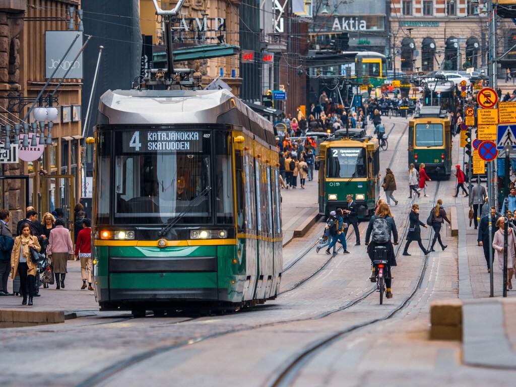 Urban administrations can follow Helsinki’s footsteps with the World Economic Forum’s Urban Mobility Scorecard tool.
