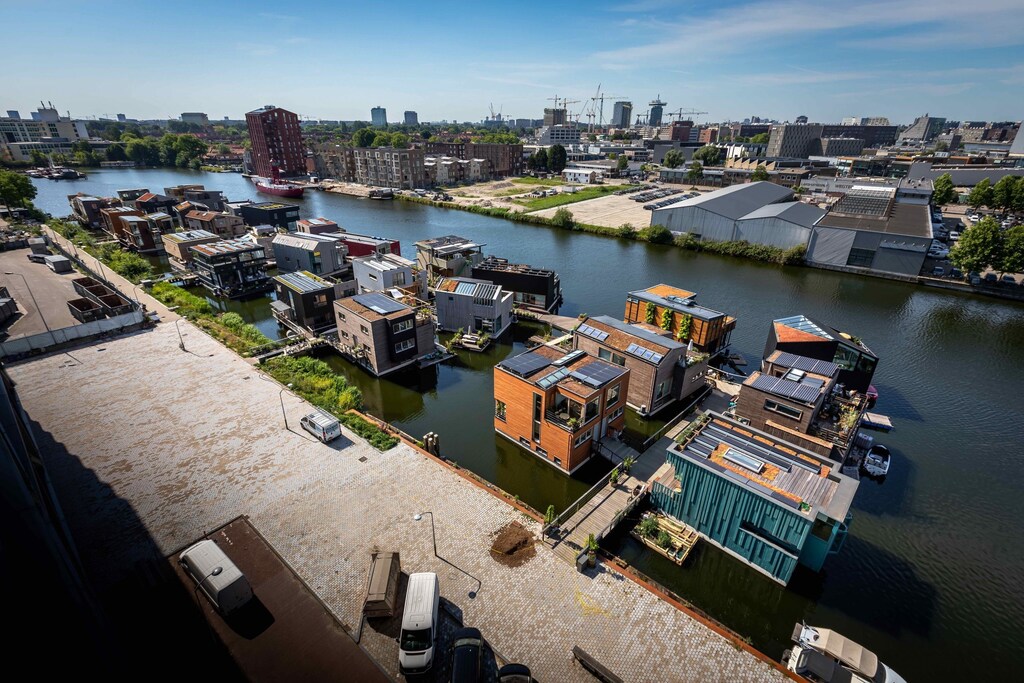 Climate change overpopulation rising sea levels environment infrastructure urbanisation