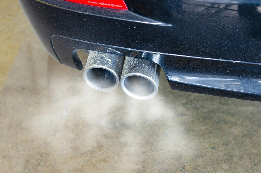 Reducing short-lived climate pollutants, like black carbon, is key to tackling air pollution and global warming.