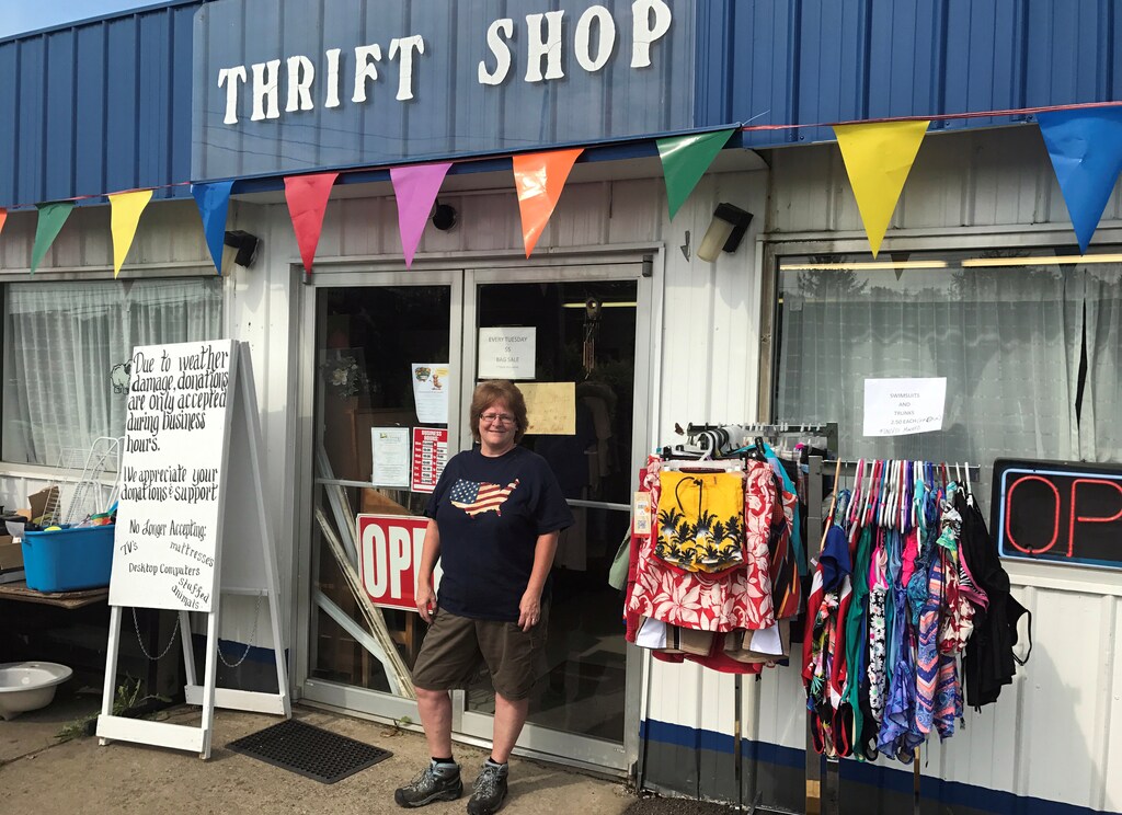Lisa Walker seen outside her thrift store in Little Hocking, Ohio, U.S. on July 12, 2017. REUTERS/Tim Reid - RC169CC3D380