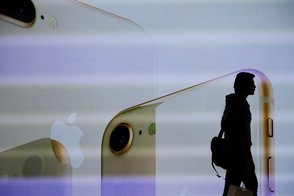 Intangible assets - for example, software and design - are key to Apple's brand. The world’s most valuable company has almost no physical assets