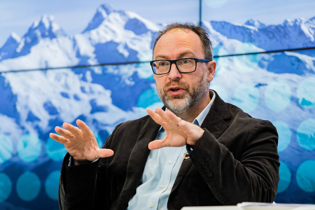 Jimmy Wales, Founder, Wikipedia.org, USA speaking during the Session "Fake News versus Real Politics" at the Annual Meeting 2018 of the World Economic Forum in Davos, January 24, 2018.Copyright by World Economic Forum / Jakob Polacsek
