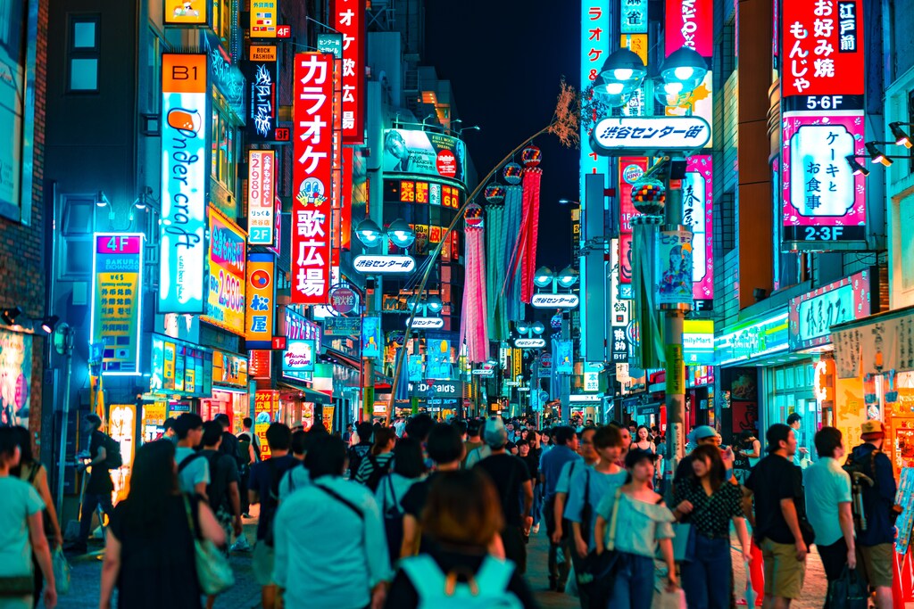 The global economy is fraught with uncertainty, according to the World Economic Forum's latest Chief Economists Outlook.