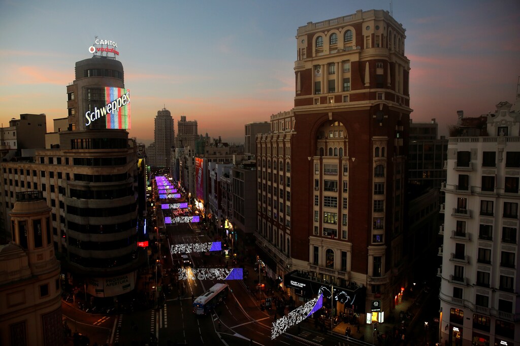 Christmas lights are seen in Madrid, Spain December 23, 2016. REUTERS/Juan Medina - RTX2WBVR