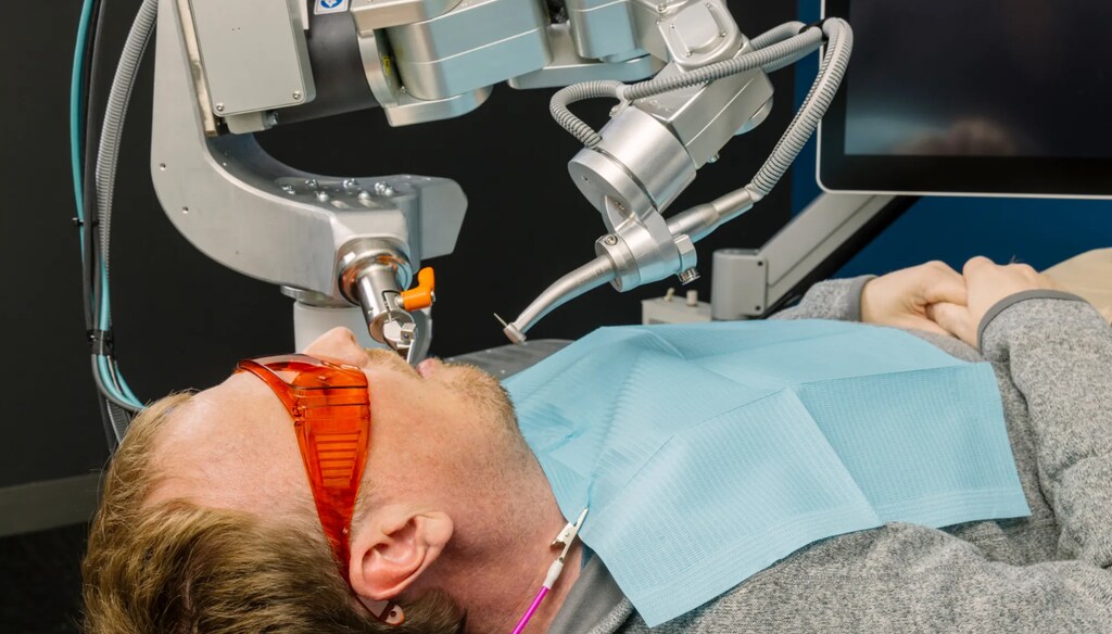 A robot has completed the world's first fully automated dental surgery.