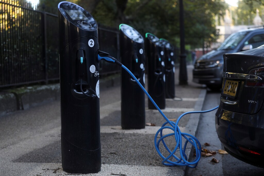In Norway, 80% of new cars sold are electric vehicles — the country can be a lesson to others in how to roll out electric vehicles.