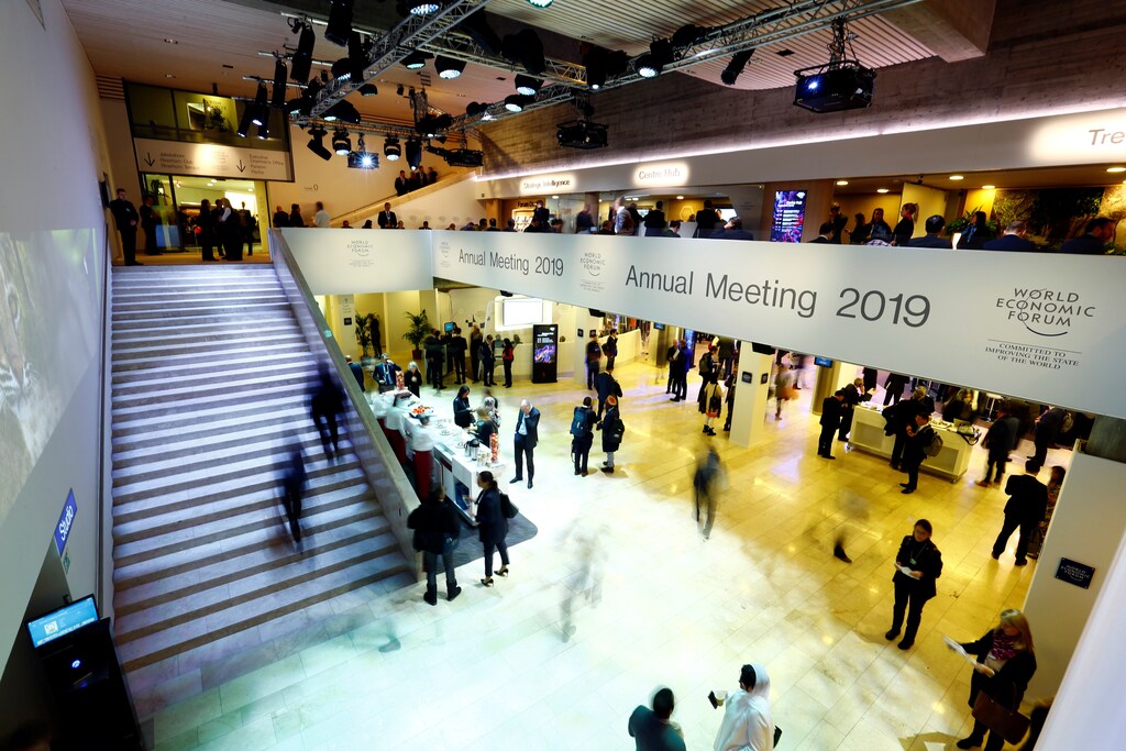 General view of the World Economic Forum (WEF) annual meeting in Davos, Switzerland, January 23, 2019. REUTERS/Arnd Wiegmann - RC1F69A06170