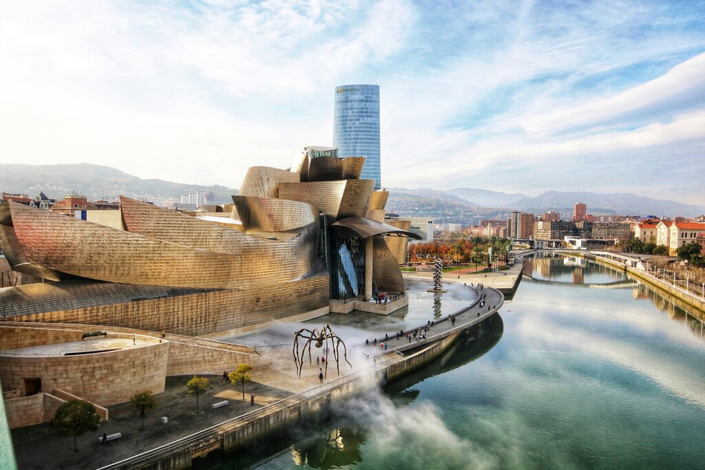 The Guggenheim Museum Bilbao: Bilbao and Biscay turned a downturn into an opportunity
