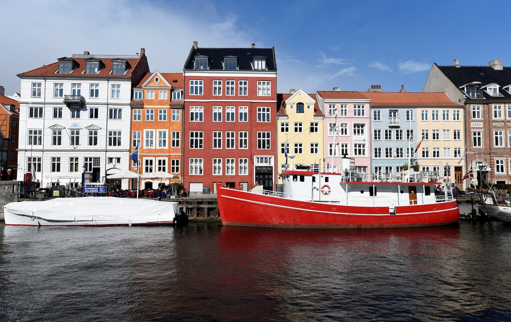 Ships are pictured at the famous landmark Nyhavn in Copenhagen, Denmark April 18, 2017. REUTERS/Fabian Bimmer - RC162838E890