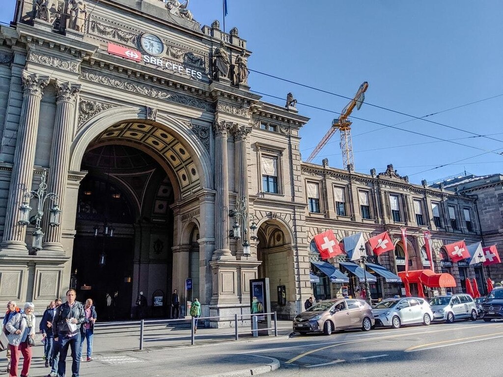 Zurich HB Main Station, Bahnhofplatz, Zürich, Switzerland.