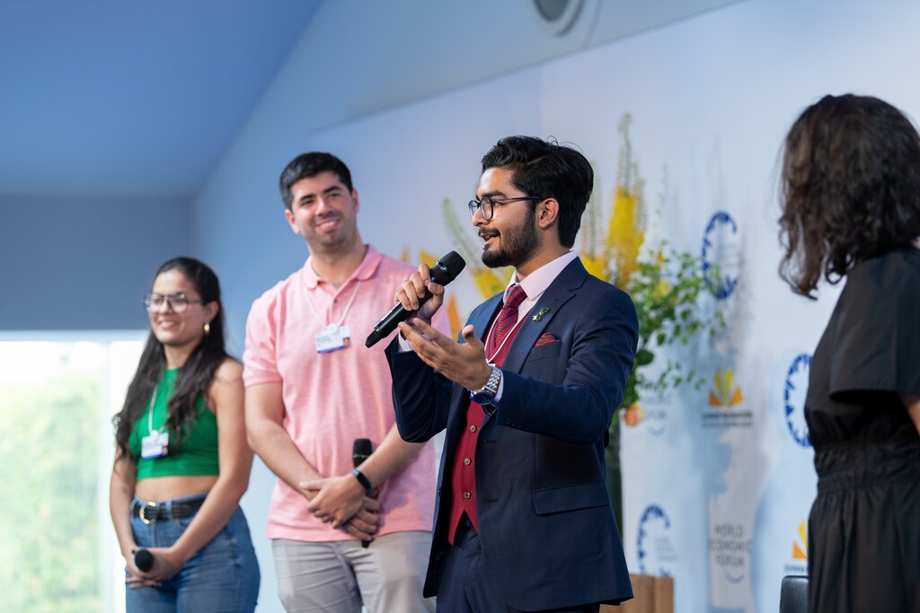 To mark International Youth Day, the Global Shapers Community is releasing its Annual Report 2022-2023.