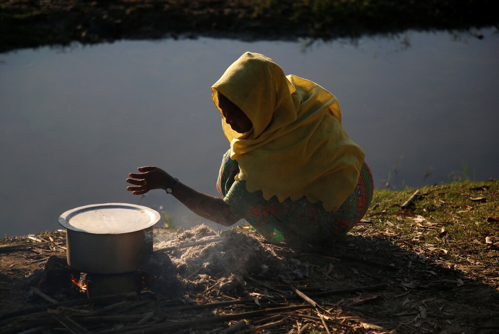 Women’s mental health is more likely to suffer from using biomass fuels than men’s, largely due to traditional gender norms, study finds.