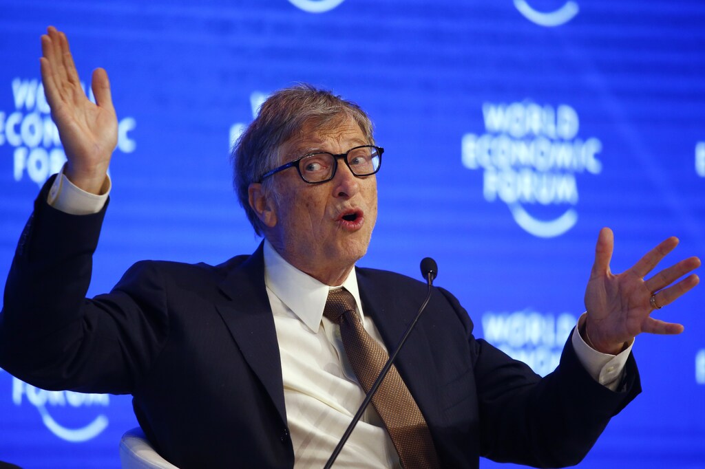Billionaire philanthropist Bill Gates attends the World Economic Forum (WEF) annual meeting in Davos, Switzerland January 19, 2017. REUTERS/Ruben Sprich - RTSW9TO