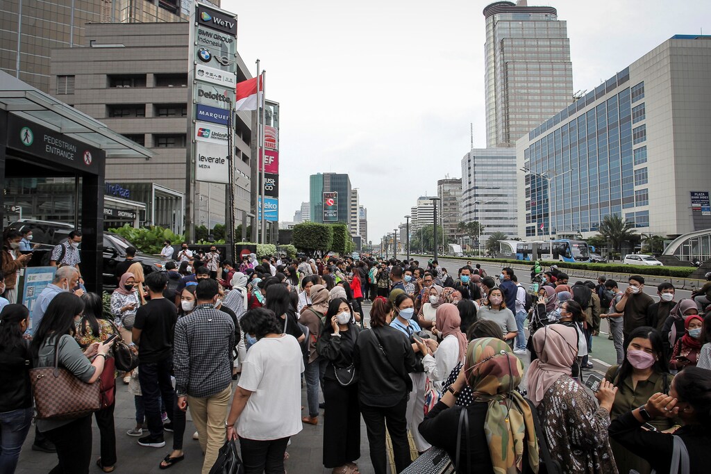 Many of Indonesia's workforce are informal and undocumented. Addressing this through education is improving financial inclusion and increasing wages.