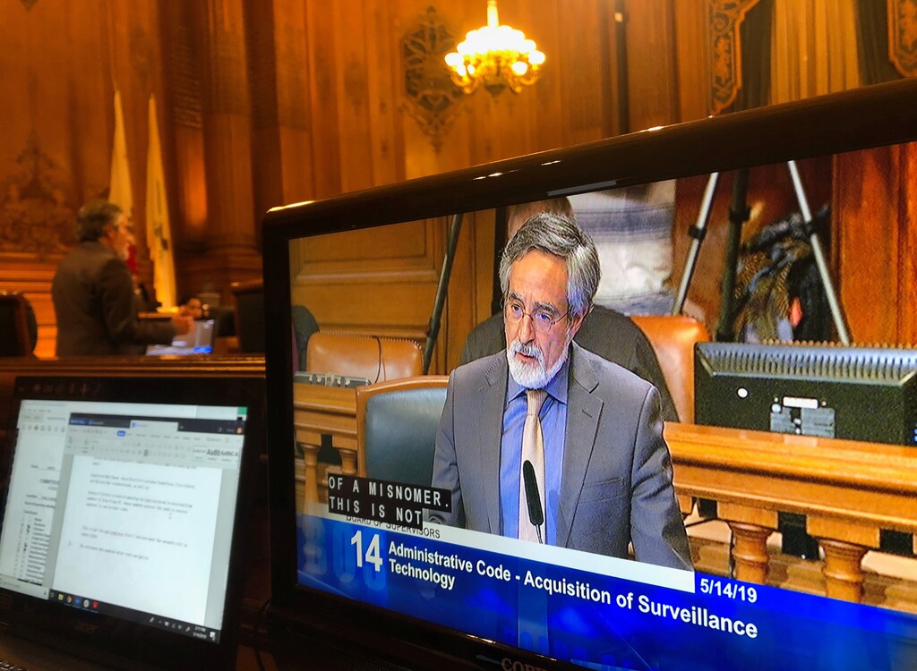 City Supervisor Aaron Peskin speaks before a vote on a surveillance technology ordinance that he sponsored, in San Francisco, California, U.S., May 14, 2019. REUTERS/Jeffrey Dastin - RC1772EF28A0