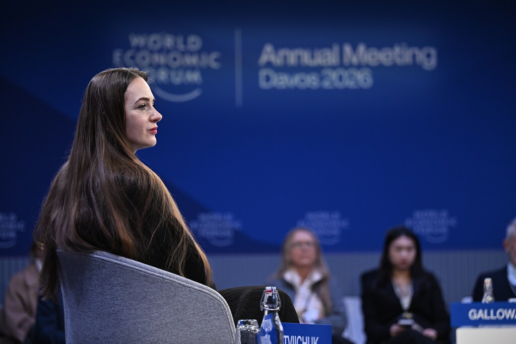 An Honest Conversation about Why We Are Divided session with Oleksandra Matviichuk, Chair, Civic Liberties Ukraine, Ukraine; Oliver BÃ¤te, Chief Executive Officer, Allianz, Germany; Scott Galloway, Clinical Professor of Marketing, Stern School of Business, New York University, USA; at the World Economic Forum Annual Meeting 2026 in Davos-Klosters, Switzerland, on 22/1/2026 from 09:00 to 09:30 in the Congress Centre â Aspen 1 (Zone B), Stakeholder Dialogue. (honest conversation/divided). Â©2026 World Economic Forum Copyright: World Economic Forum/Harold Cunningham; human rights