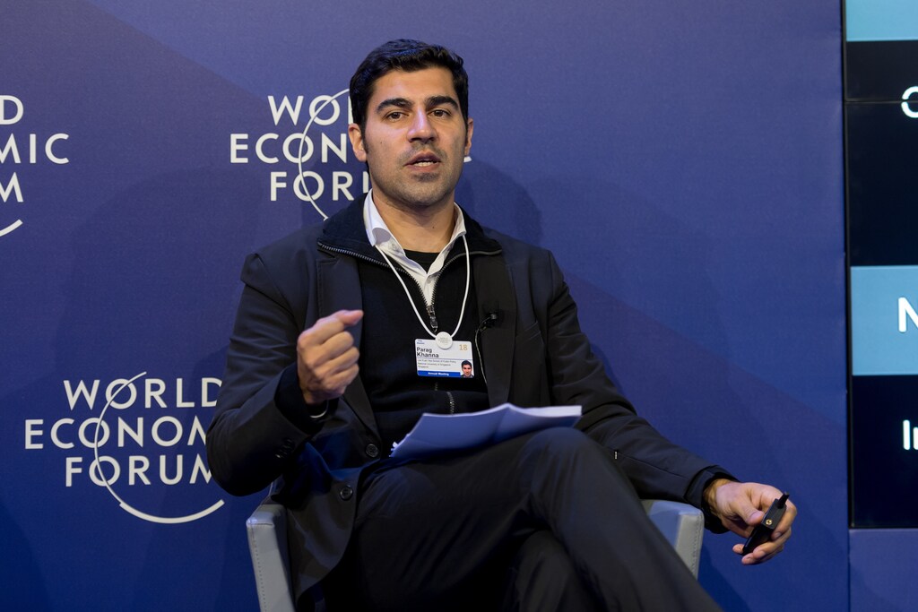 Parag Khanna, Senior Research Fellow, Lee Kuan Yew School of Public Policy, National University of Singapore, Singapore speaking during the Session "Strategic Geography: Connected Corridors" at the Annual Meeting 2018 of the World Economic Forum in Davos, January 23, 2018.Copyright by World Economic Forum / Sandra Blaser