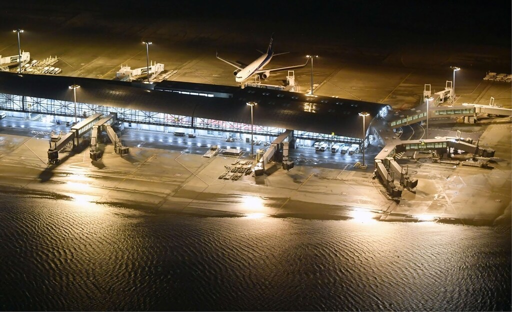 Kansai airport under water