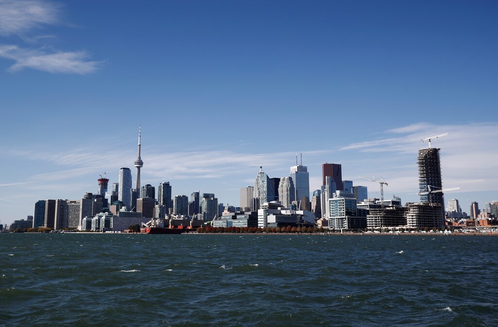 Toronto skyline stands on the waterfront before Alphabet Inc, the owner of Google, announced the project "Sidewalk Toronto", that will develop an area of Toronto's waterfront using new technologies to develop high-tech urban areas in Toronto, Ontario, Canada October 17, 2017. REUTERS/Mark Blinch