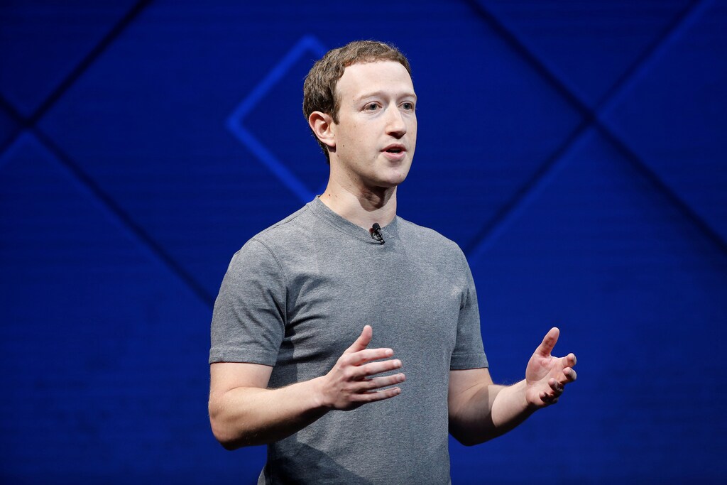 Facebook Founder and CEO Mark Zuckerberg speaks on stage during the annual Facebook F8 developers conference in San Jose, California, U.S., April 18, 2017. REUTERS/Stephen Lam - RTS12TF5