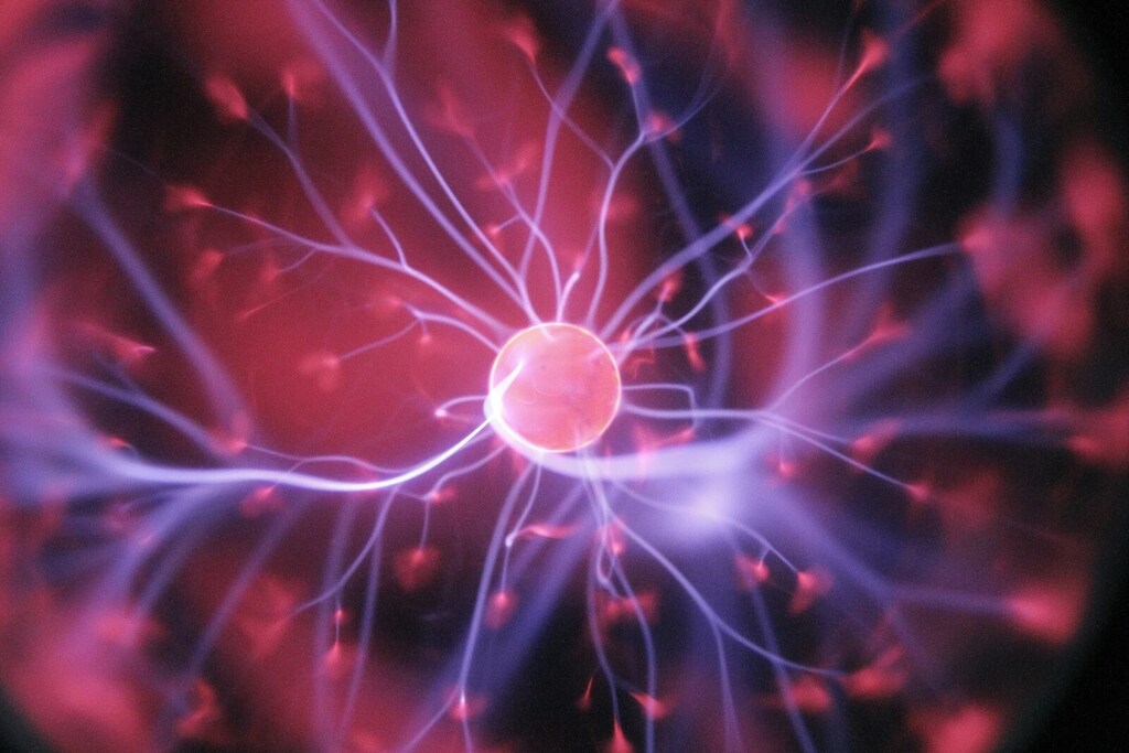 Ilustración de un átomo nuclear. La transmutación podría producir una energía nuclear más segura y sostenible.