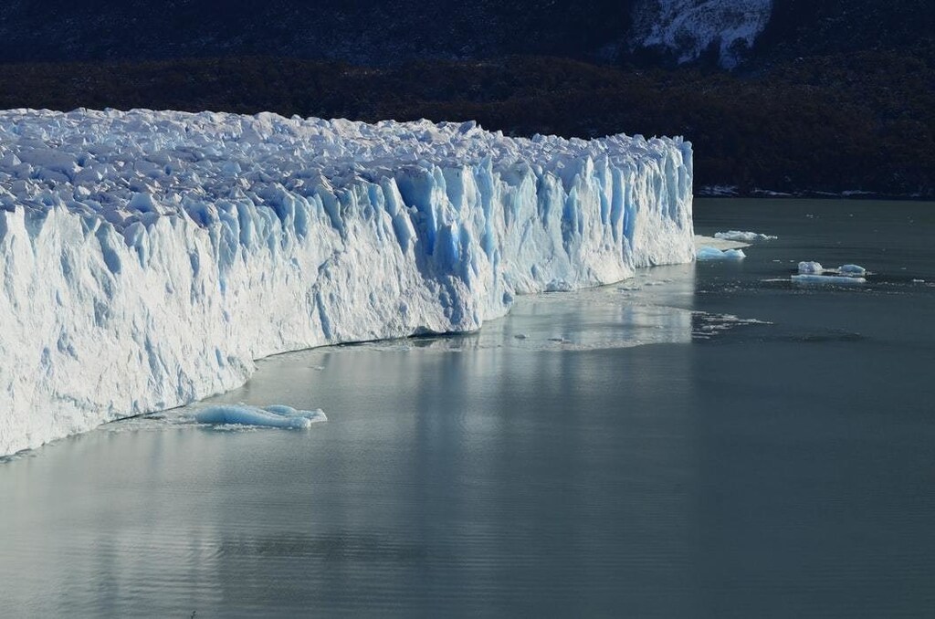 The fast melting of glaciers is the most visible indicator of climate change