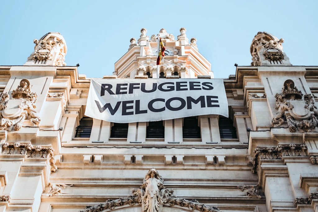 refugee crisis forced displacement displaced persons
