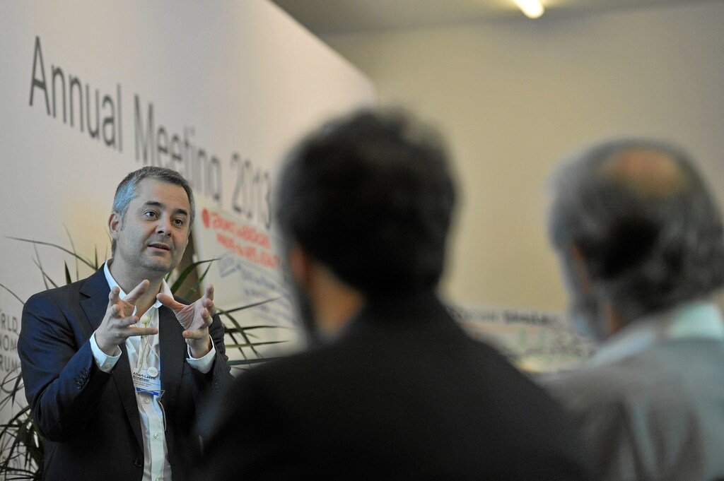 DAVOS/SWITZERLAND, 26JAN13 - Albert-Laszlo Barabasi, Director, Center for Complex Network Research (CCNR), USA; Global Agenda Council on Complex Systems speaks during the Session 'Science Uncovered with Nature Magazine' at the Annual Meeting 2013 of the World Economic Forum in Davos, Switzerland, January 26, 2013.Copyright by World Economic Forumswiss-image.ch/Photo Urs Jaudas