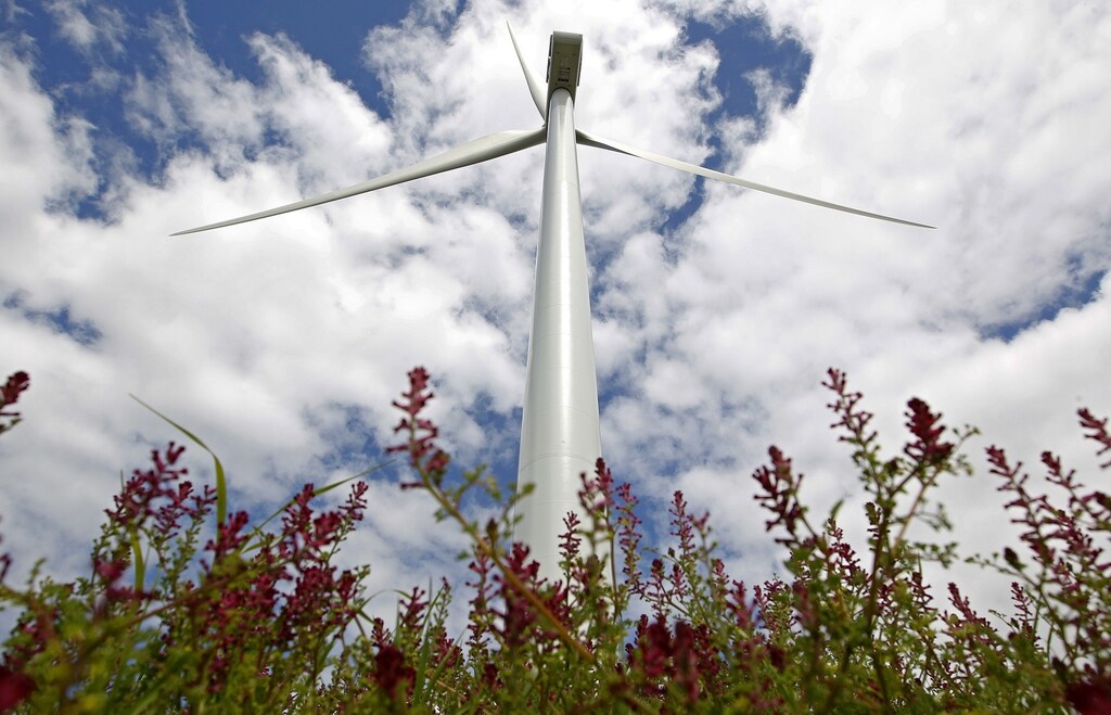 More than 100,000 Facebook users were a part of the survey on climate change.