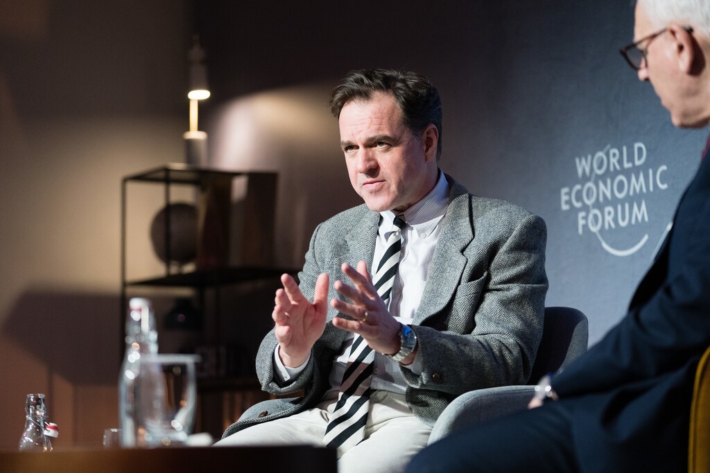 Niall Ferguson, Senior Fellow, Hoover Institution, Stanford University, USA and David M. Rubenstein, Co-Founder and Co-Executive Chairman, Carlyle Group, USA; Member of Board of Trustees of the World Economic Forum speaking in the Leadership Lessons: Through the Lens of History session at the World Economic Forum Annual Meeting 2020 in Davos-Klosters, Switzerland, 23 January. Congress Centre - Spotlight. Copyright by World Economic Forum/Manuel Lopez