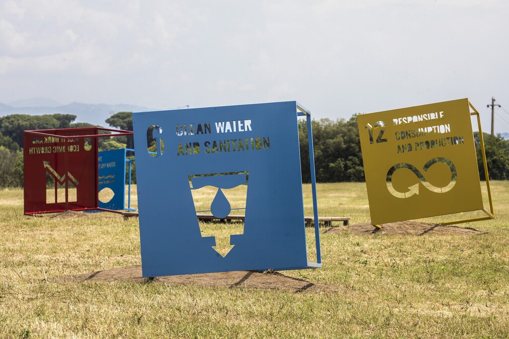 these cubes are in the G20 Green Garden in Rome and are raising awareness of the Sustainable Development Goals
