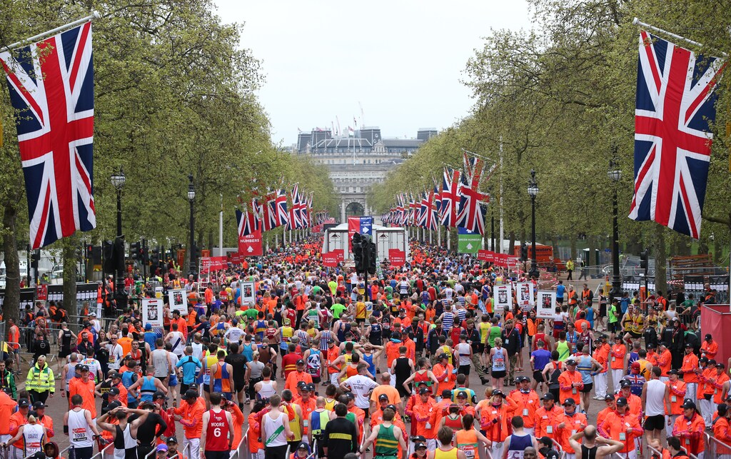 Athletics - Virgin Money London Marathon - London - 26/4/15 General view of runners after finishing the Virgin Money London Marathon Action Image