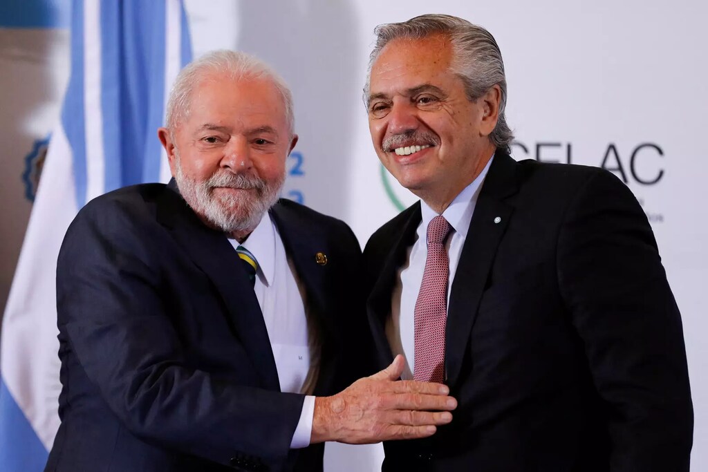 "Esto es una locura", dijo un economista sobre la idea de una nueva moneda común.
