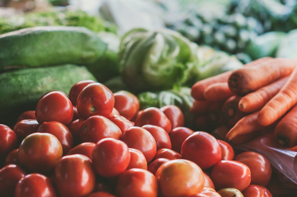 Duijvestijn Tomatoes uses a hydroponic system and geothermal energy to limit its impact on the environment, while maximizing yield.