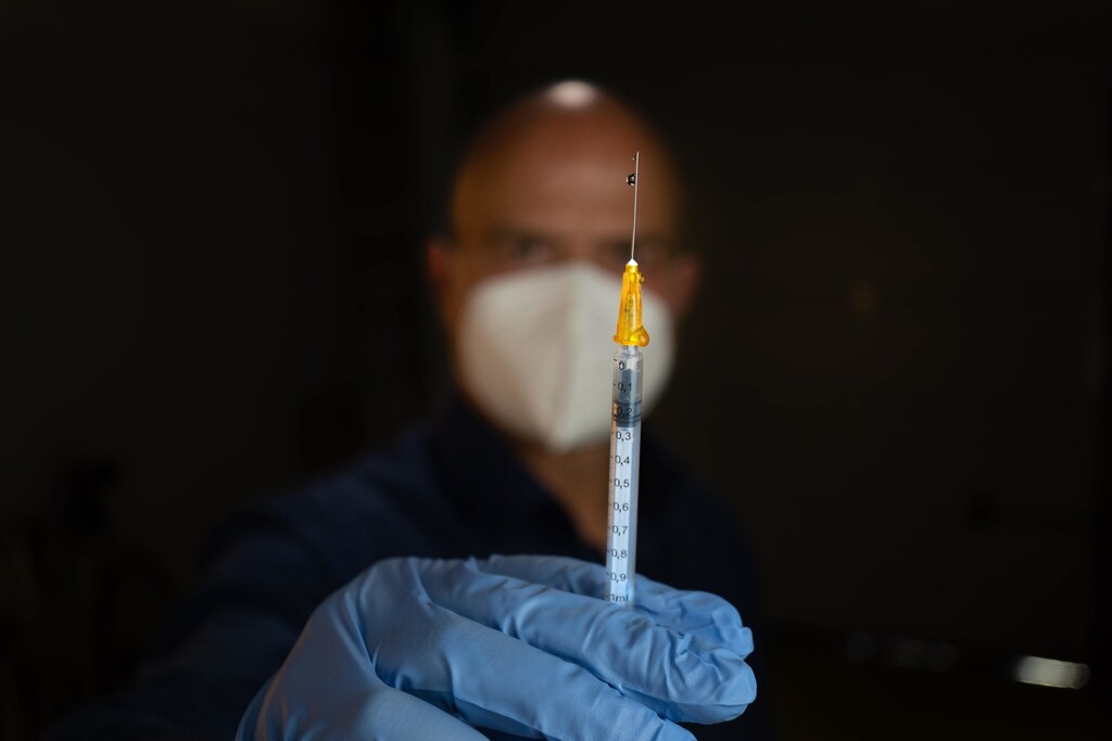 Strengthening global health security means developing a sustainable, local manufacturing industry on the African continent.