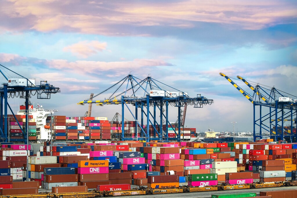 this is a port in Los Angeles
