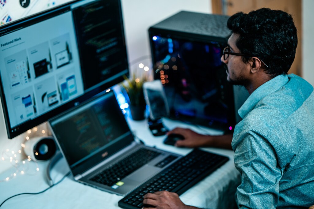 A homeworker, illustrating e-migration