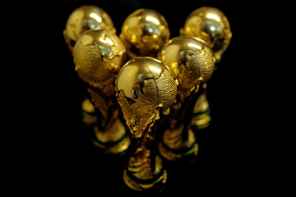 Scaled-down replicas of 2018 FIFA World Cup trophy are displayed at the showroom of a factory which manufactures official licensed products in Dongguan, China May 8, 2018. Picture taken May 8, 2018. REUTERS/Bobby Yip - RC1A572123D0